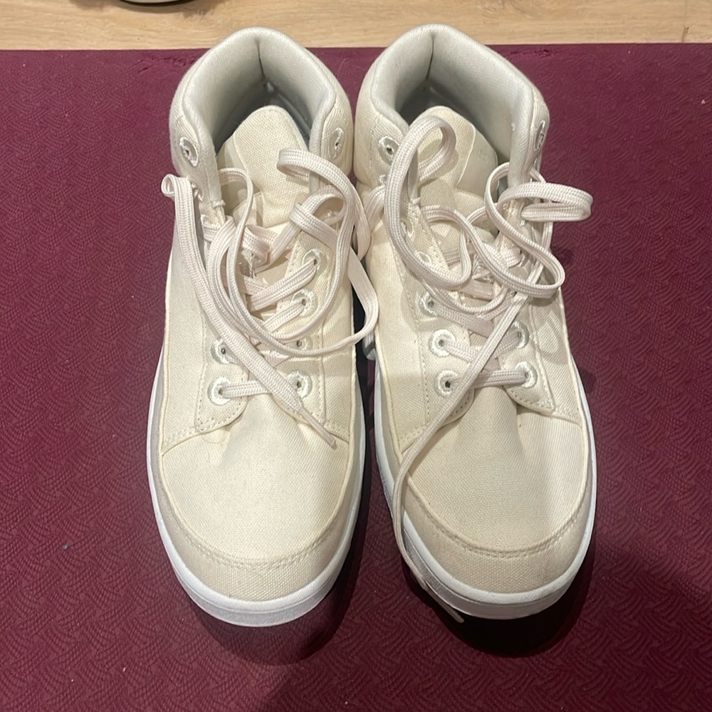 Allbird Canvas Pacer Mid Shoes